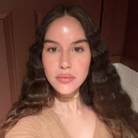 Meet your Posher, Yasmine - Picture 1 of 1